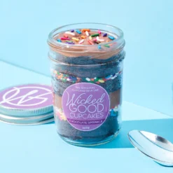 Let’s Party Birthday Wine Gift Box -HICKORY FARMS Sales 003599 alt wedgewood 2