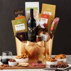 California VIP Wine Gift Basket