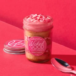 Date Night Cupcake 2-Pack & Rosé Gift Set -HICKORY FARMS Sales cupids confetti cupcake jar 003584 label red