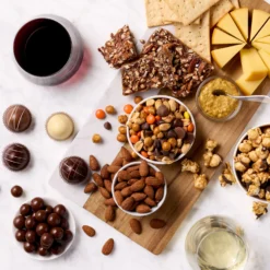 California Vineyards Wine Gift Basket -HICKORY FARMS Sales decoy sonoma wine gift basket 007664 2