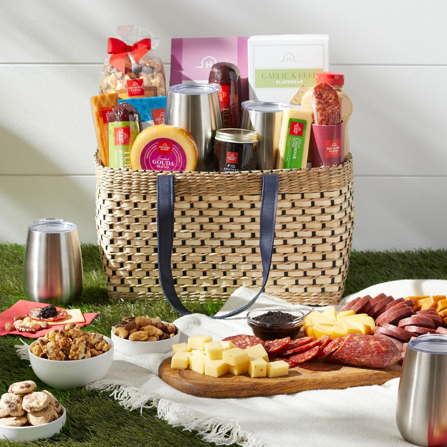 Deluxe Gourmet Picnic Gift Basket 7 Deluxe Gourmet Picnic Gift Basket - Image 5