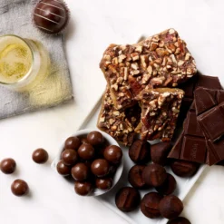 Dom Perignon Champagne Gift Basket 7 Dom Perignon Champagne Gift Basket -HICKORY FARMS Sales dom perignon champagne gift basket 007670 2 1