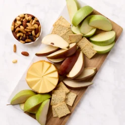 Fruit & Snack Gift Box -HICKORY FARMS Sales fruit snack gift box 006998 2 2