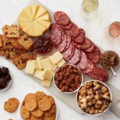 Grand Sparkling Wine Gift Basket -HICKORY FARMS Sales grand sparkling wine gift basket 007005 2