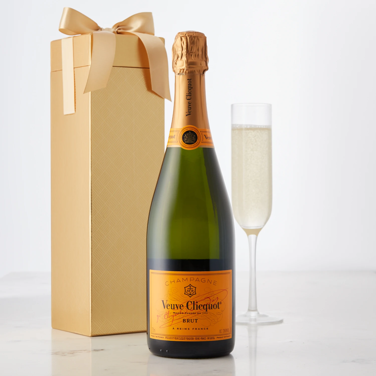 Veuve Clicquot Champagne Gift Basket 5 Veuve Clicquot Champagne Gift Basket - Image 3