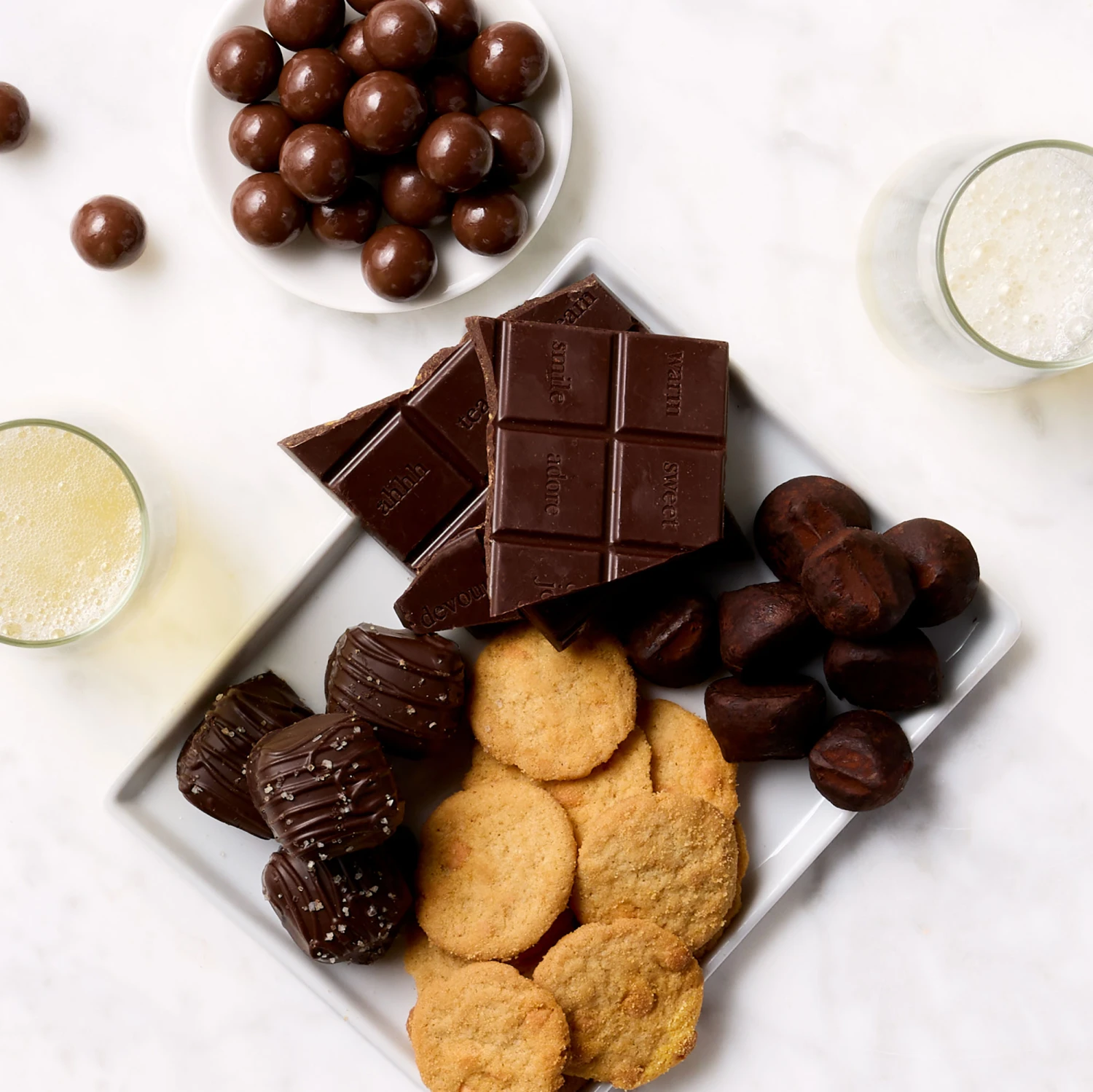 Veuve Clicquot Champagne Gift Basket 4 Veuve Clicquot Champagne Gift Basket - Image 2